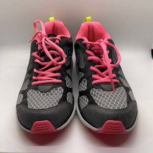 Womens ZUMBA Fly Fade Sneaker - Pink, Black, Grey and White